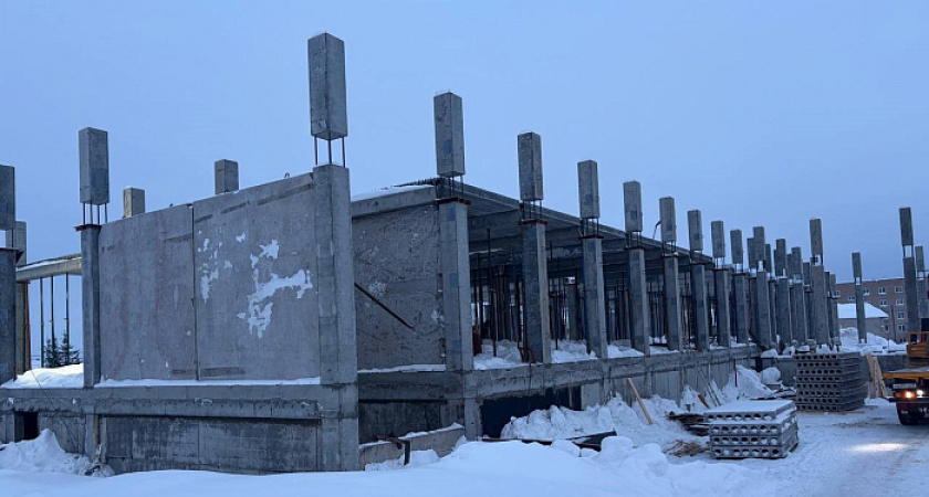 Строительство школы в Нолинске идет по плану, заявили в облправительстве