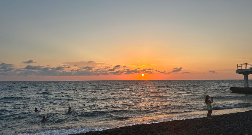 Переезд в Сочи: к чему приводит самообман о красивой жизни у моря и о чем нужно побеспокоиться заранее