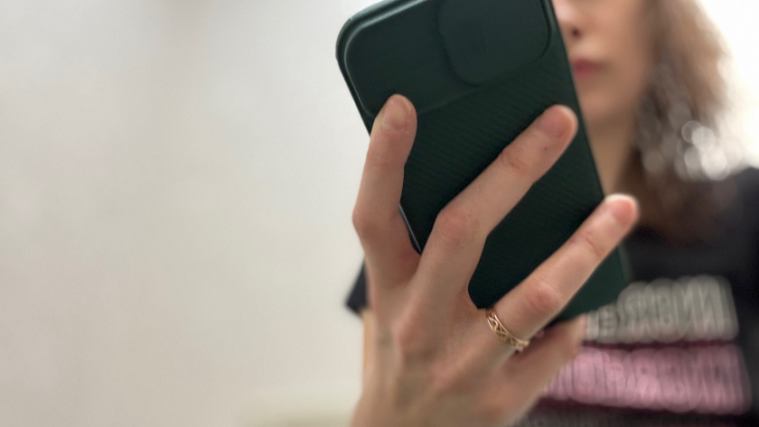 Эксперты назвали ошибку, которая убивает батарею телефона быстрее всего: делаете это каждый день