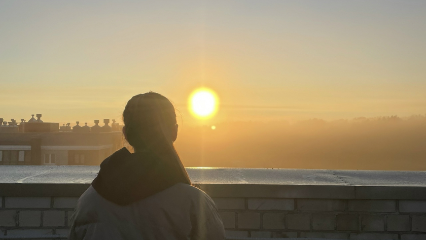 Психологи предупредили: если человек просит у вас это — бегите, не оглядываясь