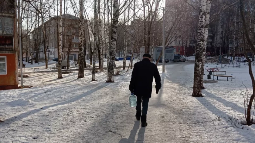 В Даровском районе мужчина прервал подозрительный звонок и сохранил 5 млн рублей