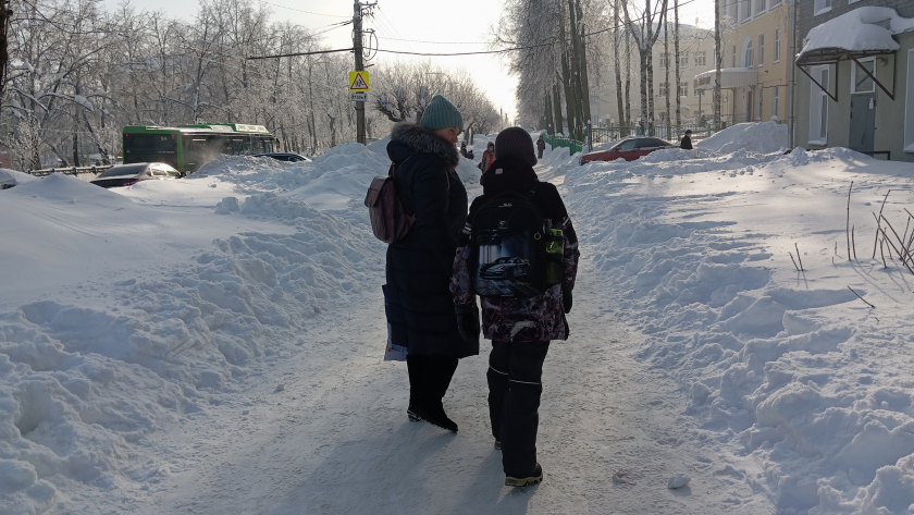 Не обижайтесь и не учите: как мудрая мать реагирует на резкие слова взрослых детей