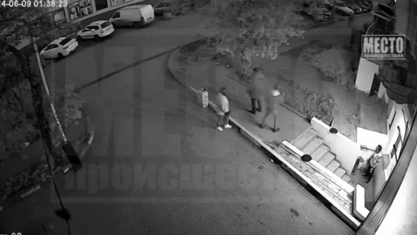 В Кирово-Чепецке две женщины устроили неравную драку с сотрудницей кафе