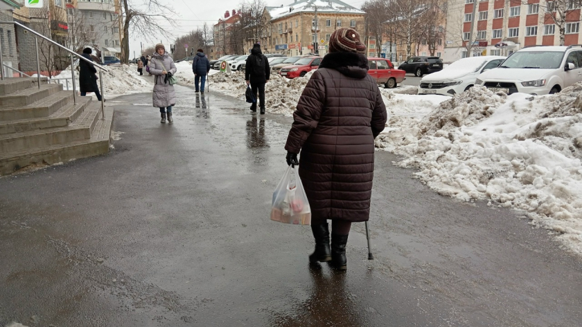 «Не бойся заводить врагов»: 8 мудрых советов бабушки, которые мы зря игнорировали в юности