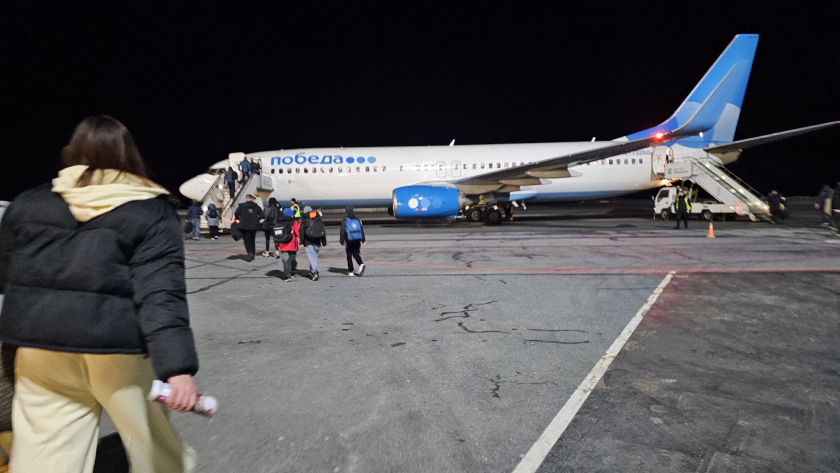 Какие места в самолете считаются лучшими - только на них можно лететь с комфортом: ушлая туристка раскрыла секрет 