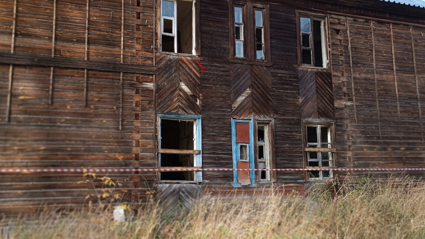 В Кирово-Чепецке начали сносить аварийные дома