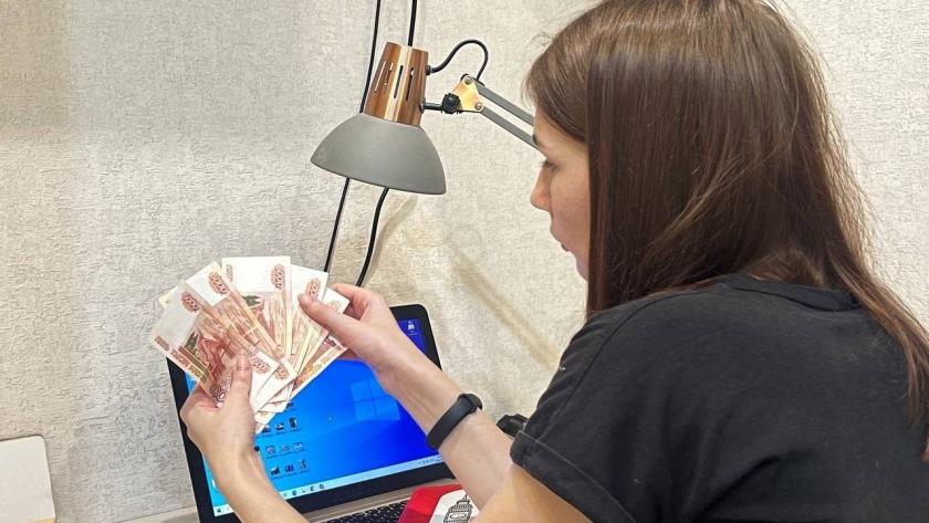 Более 13 миллионов рублей жители Кировской области потеряли из-за мошенников за неделю