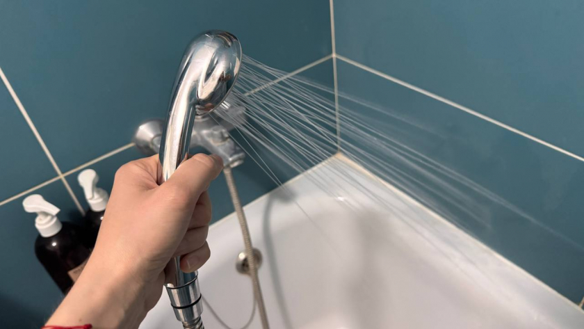 Вы пользуетесь душем каждый день, но не знаете этого: эксперт предупредила о рисках для здоровья