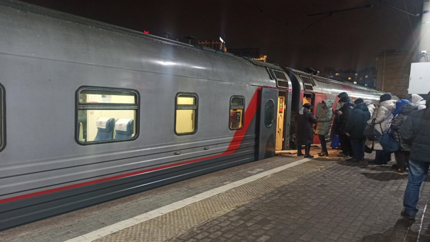 РЖД запускает поезд-отель по «Золотому кольцу» в 2026 году: маршруты, цены и что входит в тур