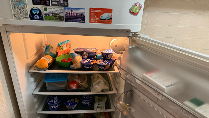 Никогда не ставьте холодильник рядом с плитой: ошибка, которая сокращает срок службы техники