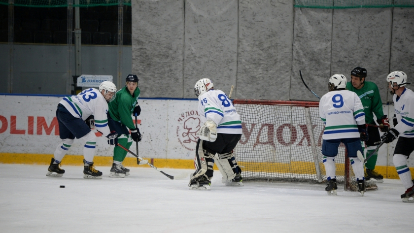 В Кирово-Чепецке прошел Чемпионат Группы "Уралхим" по хоккею