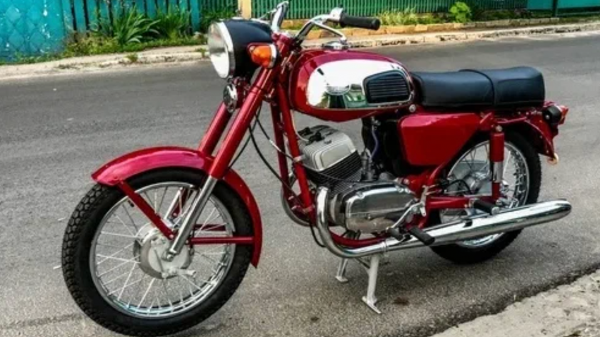 Этот мотоцикл было почти нереально увидеть на дорогах СССР - итальянская легенда