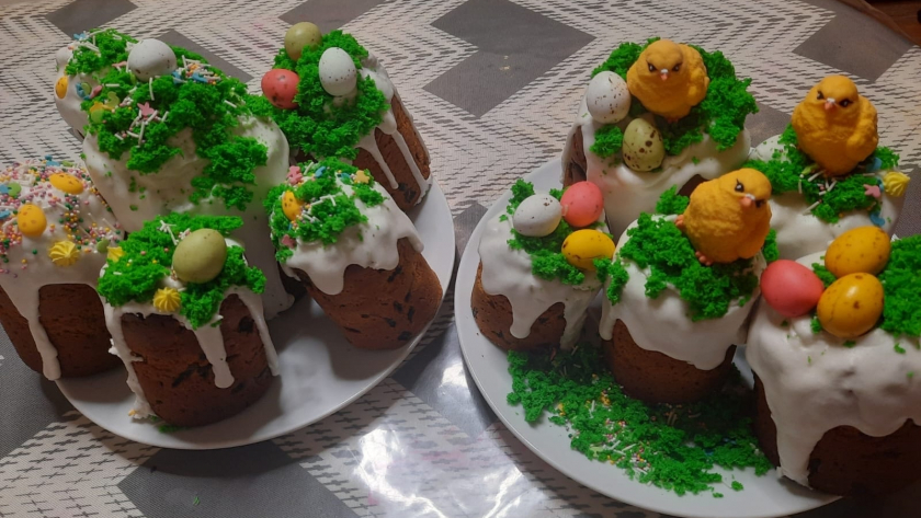 Не пеките куличи в последнюю неделю перед Пасхой: почему совет священника вызвал обсуждение