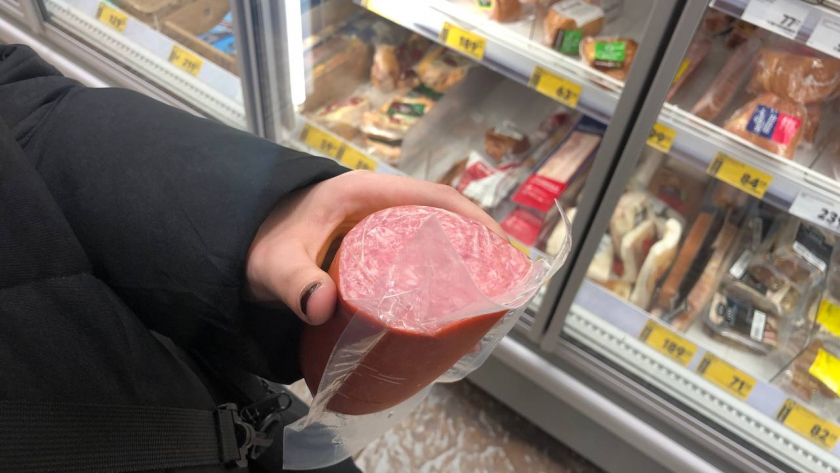 Можно ли определить, в какой колбасе есть мясо, а в какой его нет: эксперт дала дельный совет