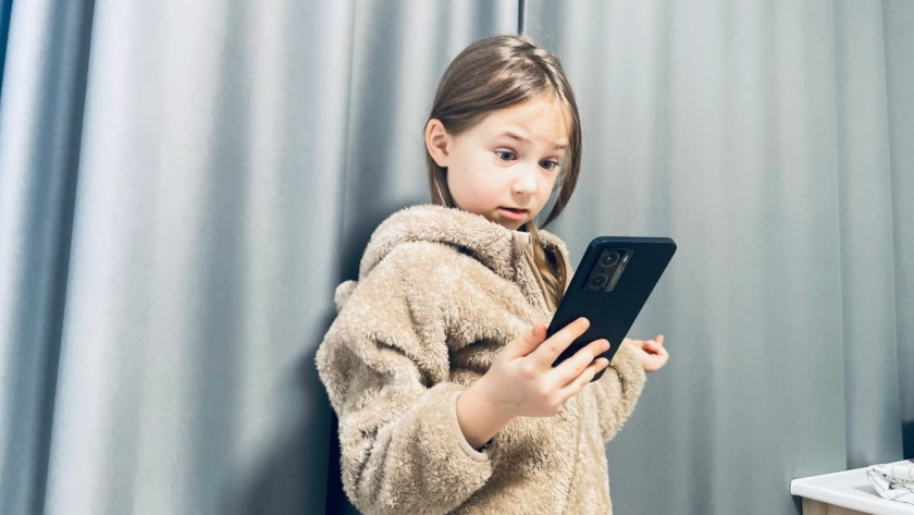 Чудесное имя для девочки - переводится как "цветок": сейчас так дочерей не называют, хотя в СССР имя обожали