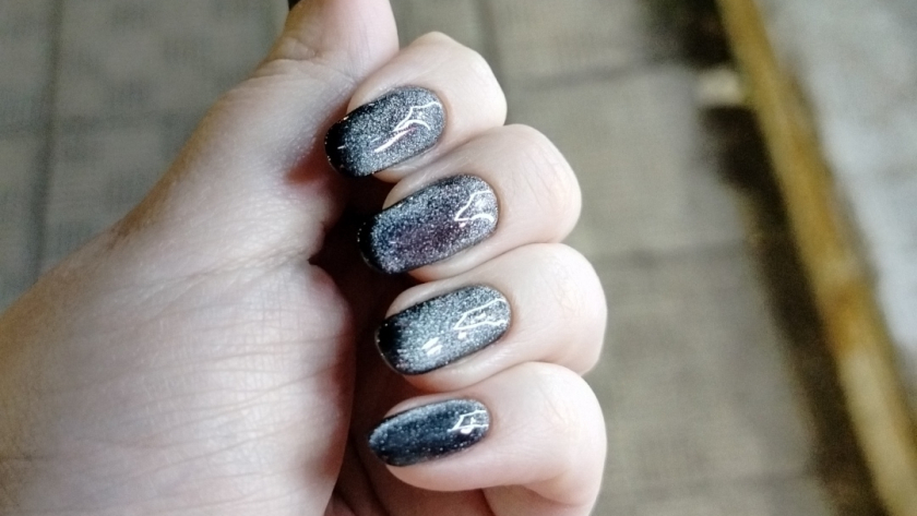 Маникюр после 50, который «омолаживает»: лучшие формы для аккуратных рук