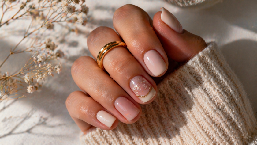 Маникюр на короткие ногти весна-лето 2026: выглядит дороже, чем длинные, если знать эти нюансы
