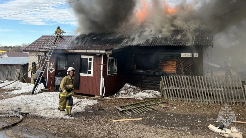 Обезображенное тело нашли во время пожара в Юрьянском районе