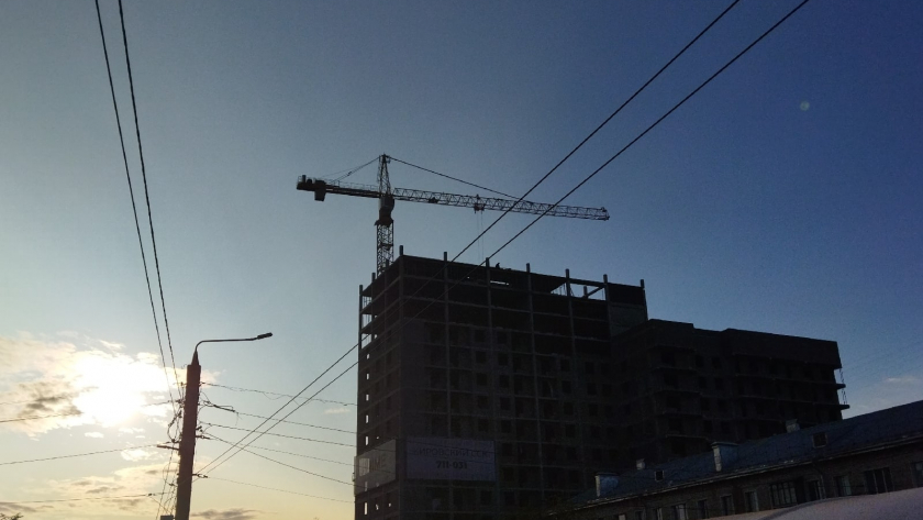 Хотите, чтобы ваша квартира дорожала, а не дешевела? Выбирайте этаж с умом: 3 причины, почему малоэтажная застройка выгоднее высотной 