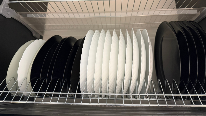 Как правильно использовать уксус, чтобы вернуть сияющий блеск стеклянной посуде: проверенный метод