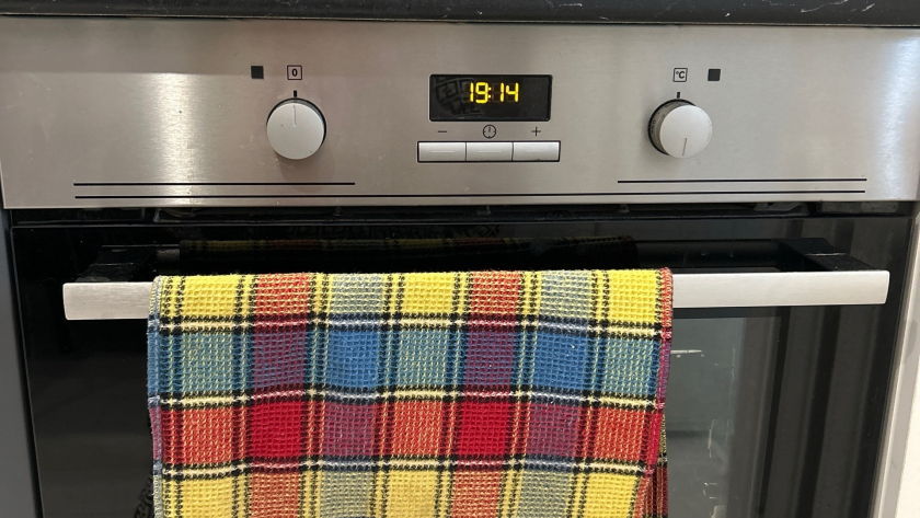 Кухонные полотенца будут белыми даже через 2 года: бабушкин метод без кипячения, который убивает любую грязь без порошка