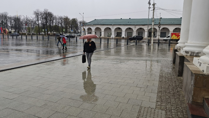 Никогда не отвечайте "спасибо" на комплимент - сами отдаете свою энергию и счастье. Вот как правильно говорить