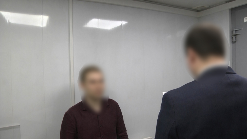 В Кирове сотрудники ФСБ России остановили мужчину в шаге от разглашения гостайны