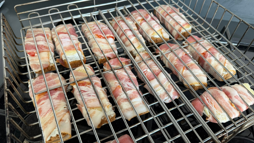 Шашлык в этом году в пролете: 6 вкуснейших блюд на мангале, которые готовятся быстрее, чем разгораются угли