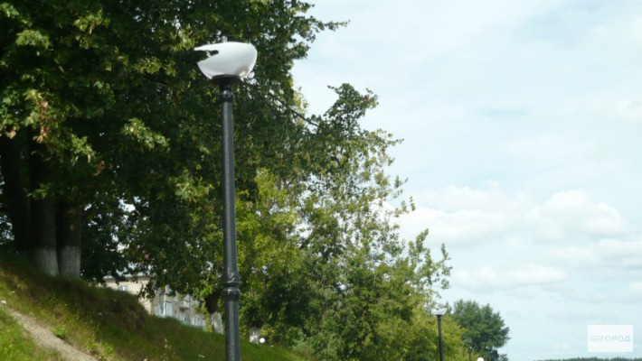 На чепецких улицах установят «умные» фонари