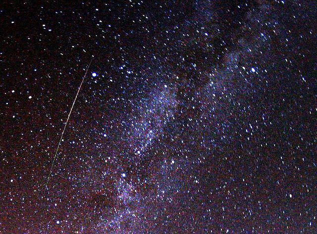 Чепчане увидят самый красивый метеорный поток этого года