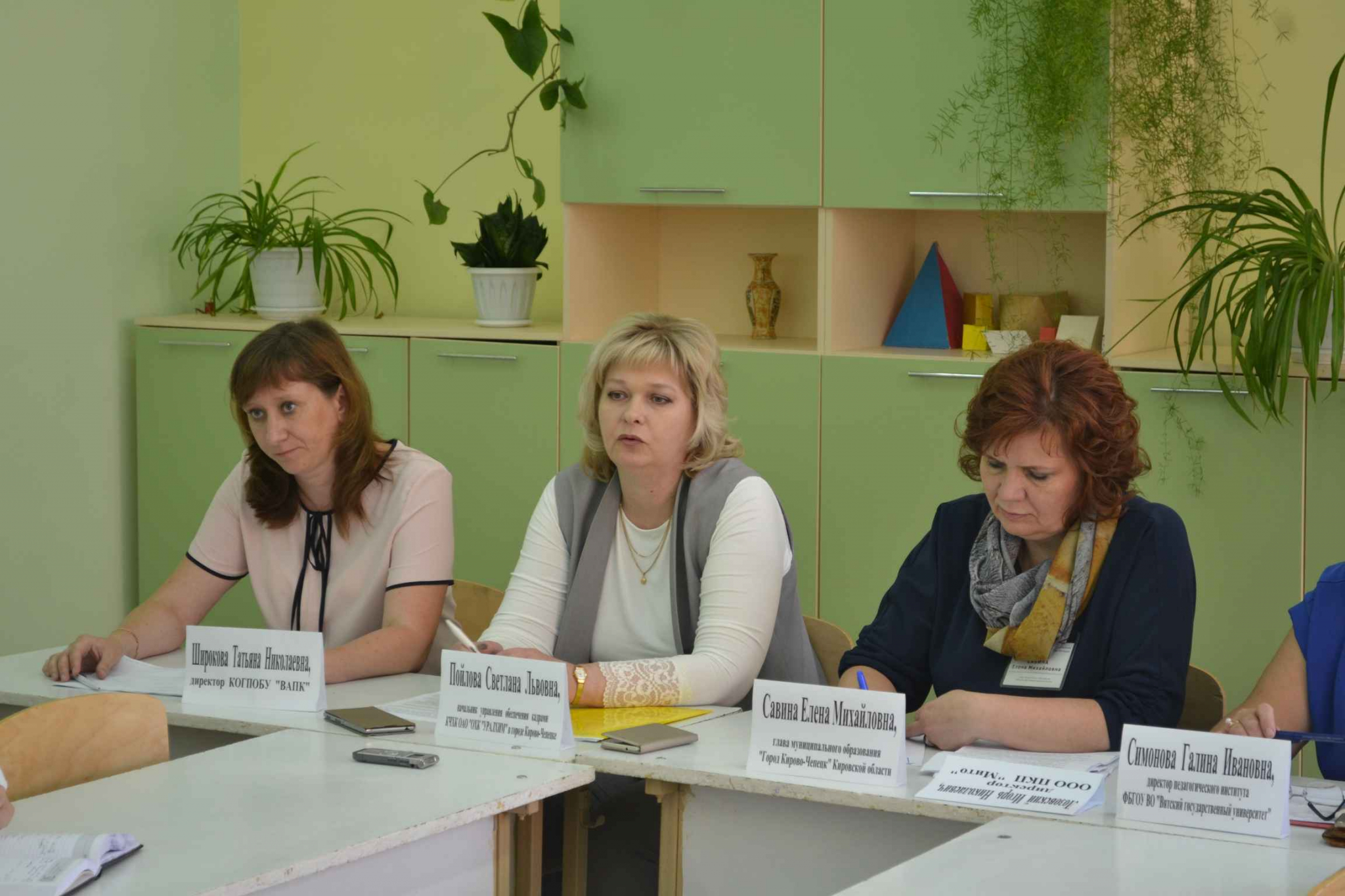 Филиал «КЧХК» поделился опытом сотрудничества с учебными заведениями региона