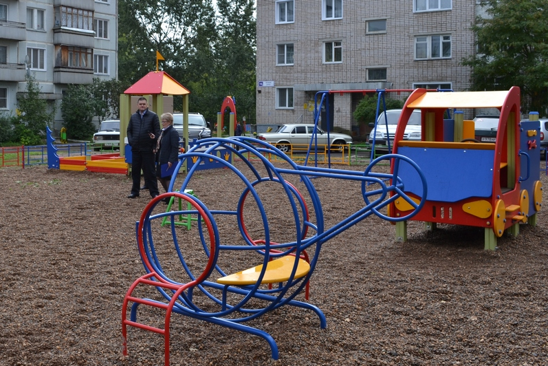 Детская площадка и освещение улиц: что в Чепецке появится до конца сентября