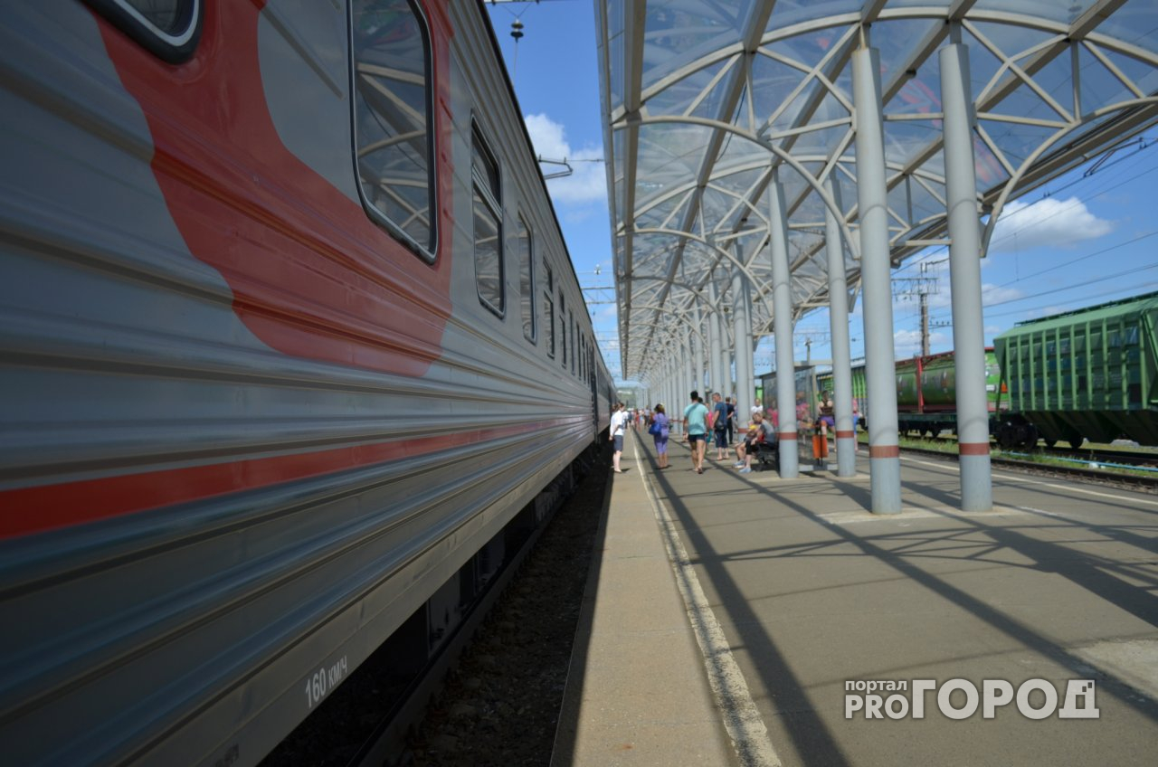 Летом школьники из Чепецка могут ездить в поездах за половину стоимости
