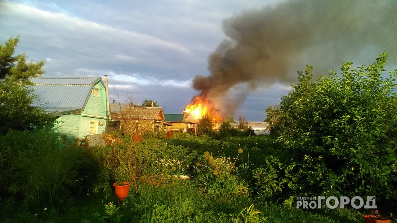 В Чепецке после пожара в садовом домике нашли тело