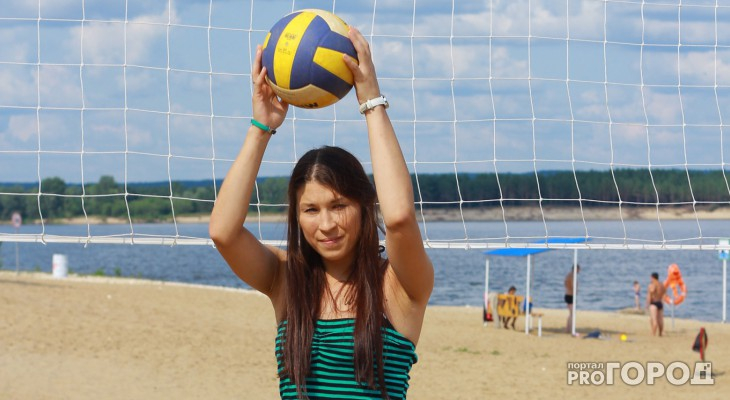 Пляжный волейбол и соревнования на самокатах: как в Чепецке отметят День физкультурника