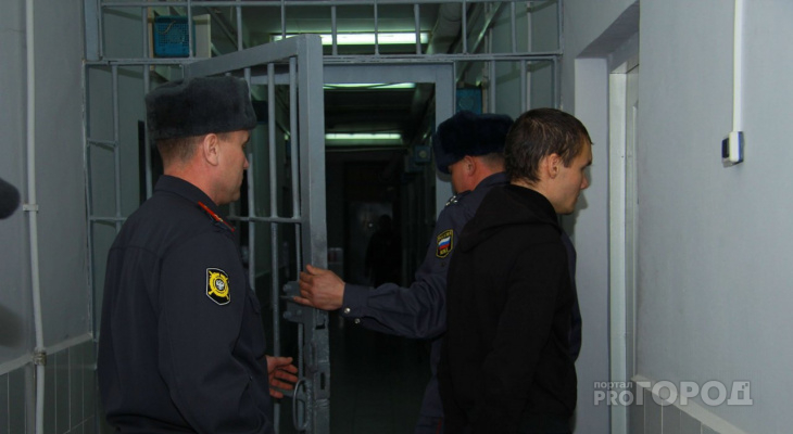 Задержан экс-сотрудник кировского УФСКН, который руководил крупным наркосообществом
