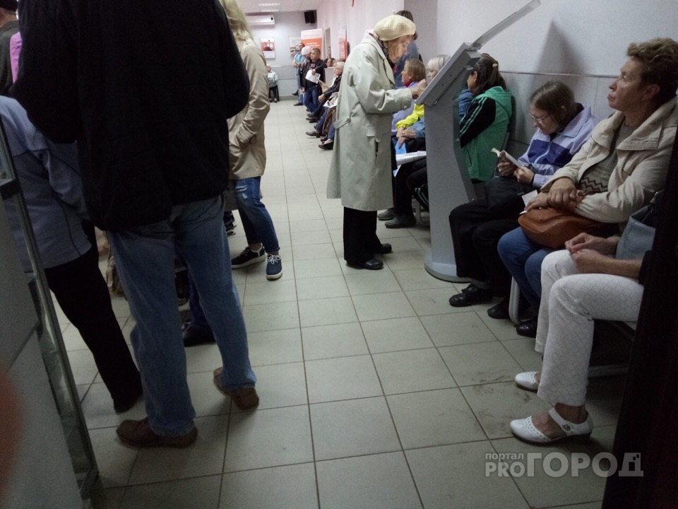 Чепчане вновь жалуются на огромные очереди в «Энергосбыт»