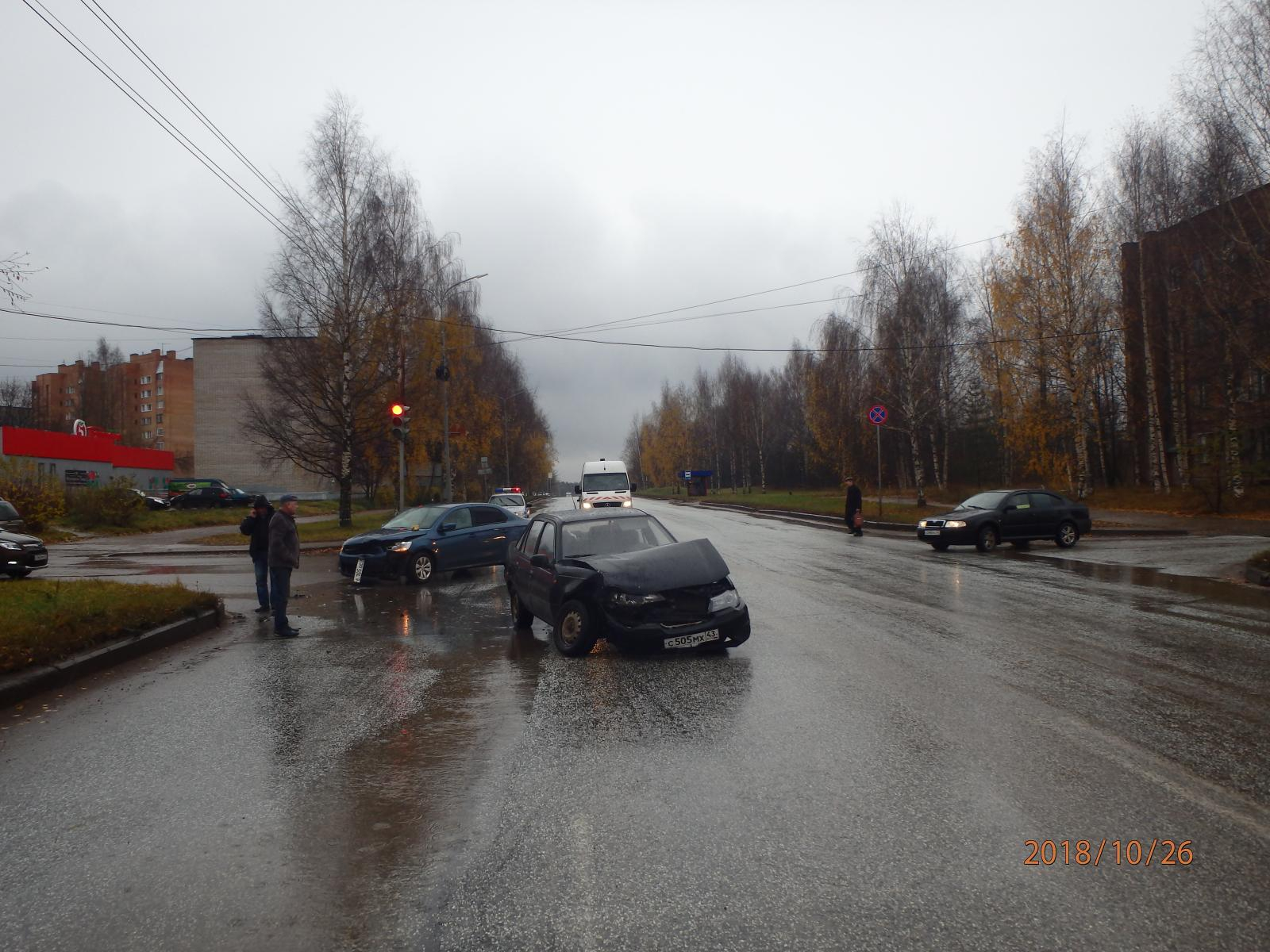 На «проклятом» перекрестке в Чепецке вновь произошло ДТП