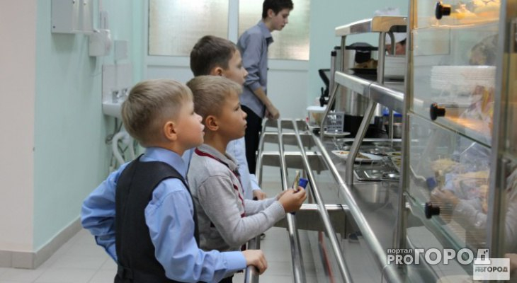 В Чепецке школа №  7 может перейти на электронные карты школьников