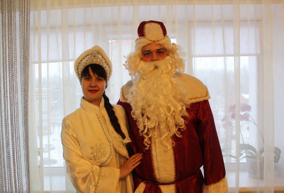 Дед Мороз и Снегурочка из Чепецка рассказали, что просят современные дети на Новый год