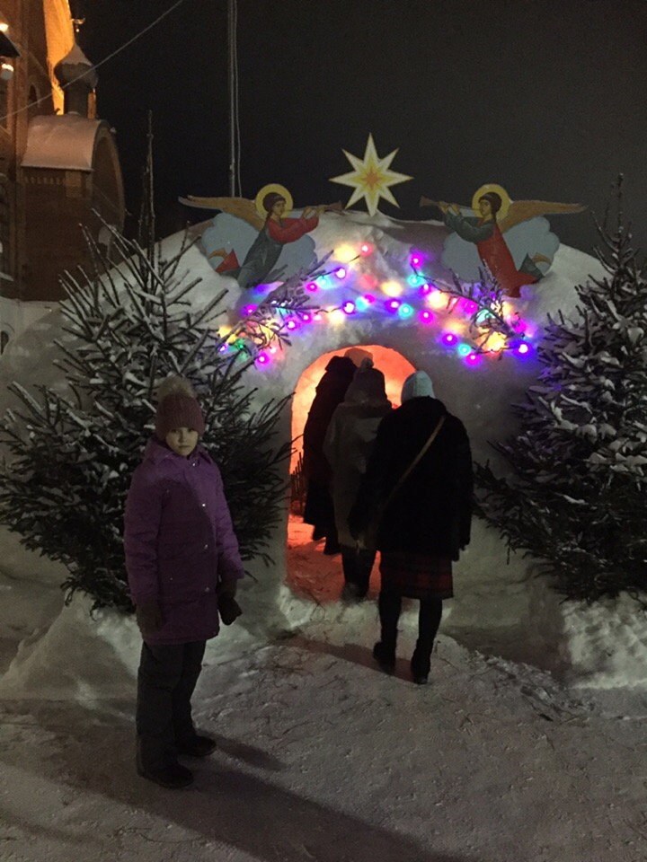 Тысячи православных в Кировской области встретили Рождество Христово