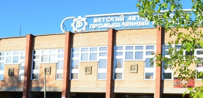 Чепецкий колледж вошел в 500 лучших учебных заведений страны