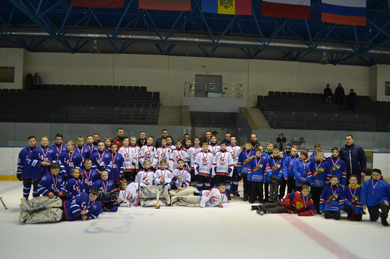 Чепецкая хоккейная команда стала сильнейшей в Кировской области