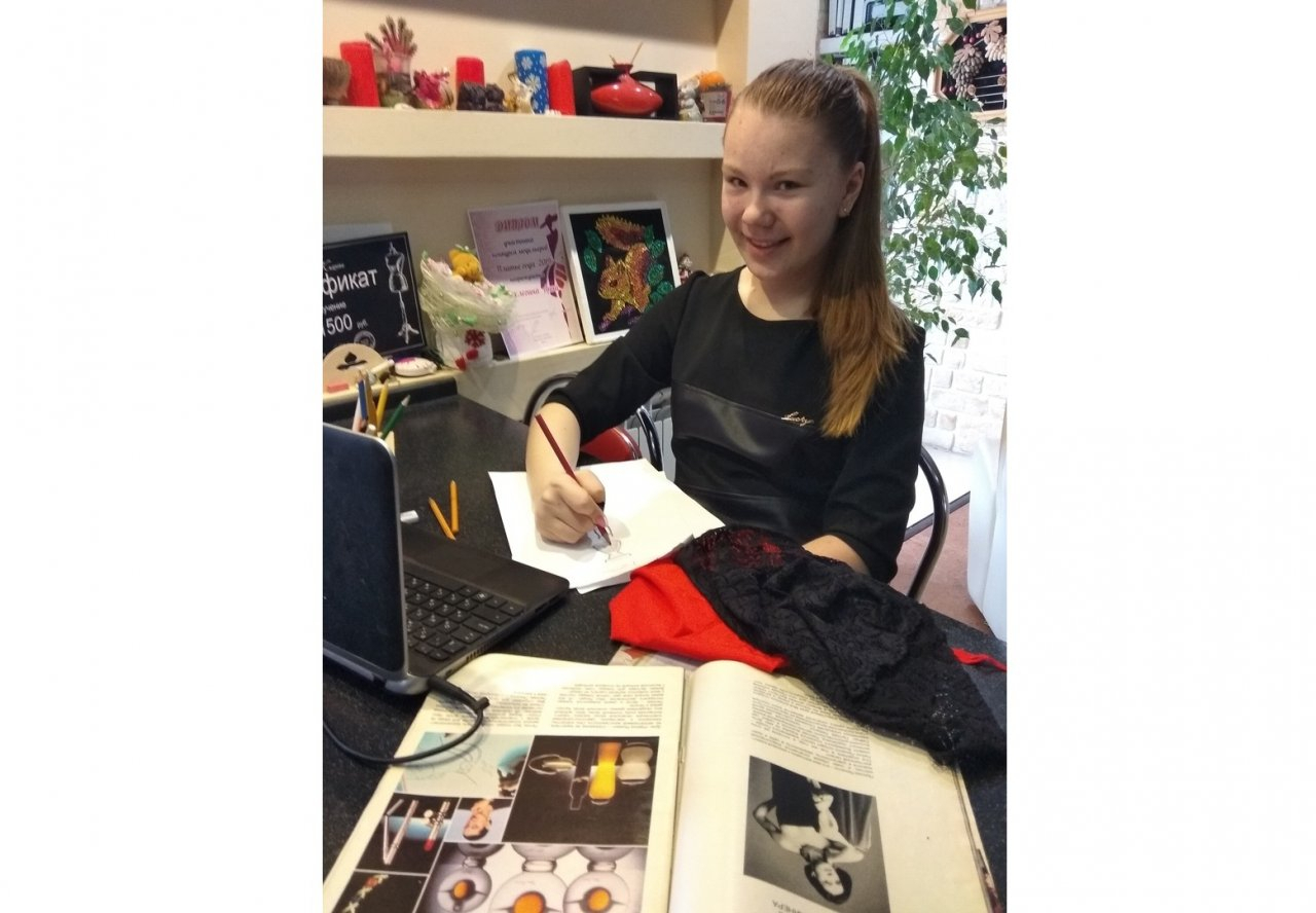 Самый юный дизайнер из Чепецка рассказала о конкурсе "Платье года"