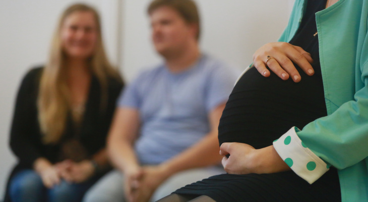 Беременную седьмым ребенком мать из Кировской области отправили в колонию