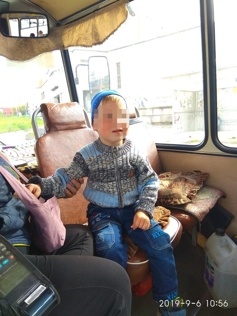 В Кирово-Чепецке нашли маленького мальчика без родителей