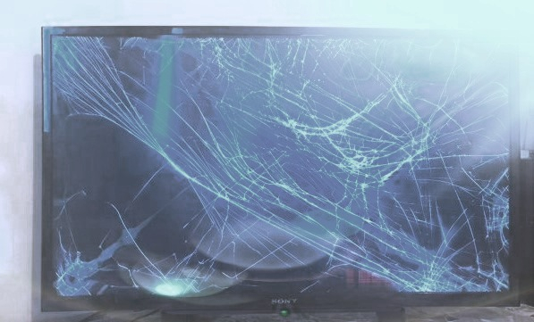 В Кирово-Чепецке мужчина разбил телевизор, чтобы не отдавать приставам