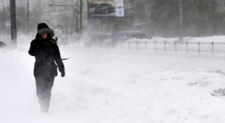 Из-за снегопада и сильного ветра в Кировской области возможны отключения электричества