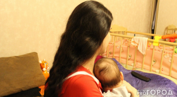 Пособие по уходу за детьми в России увеличится в 2 раза