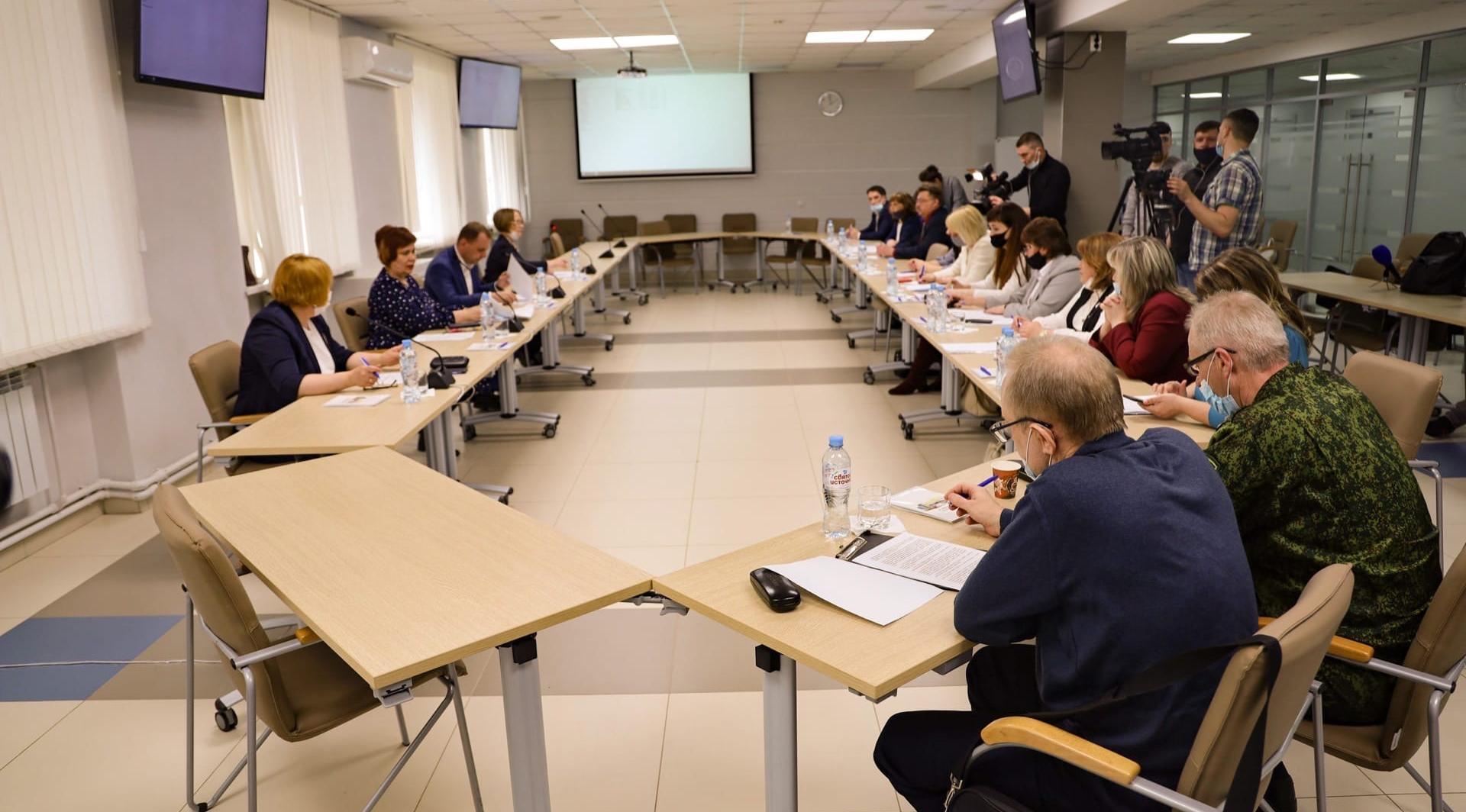 «УРАЛХИМ» провел грантовый конкурс среди школ Кирово-Чепецка 